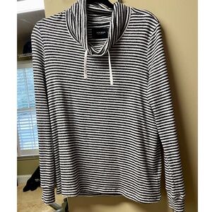 NEW Lucky XS Thin Sweater but Warm, Very Stretchy so fits like a Small